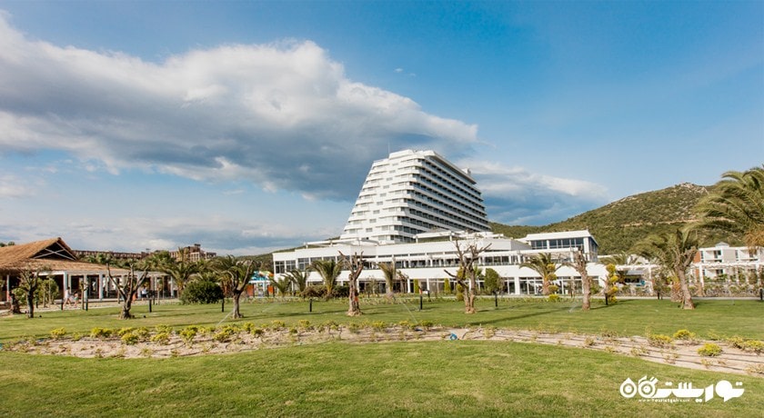 نمای کلی هتل پالم وینگز افسوس بیچ ریزورت 